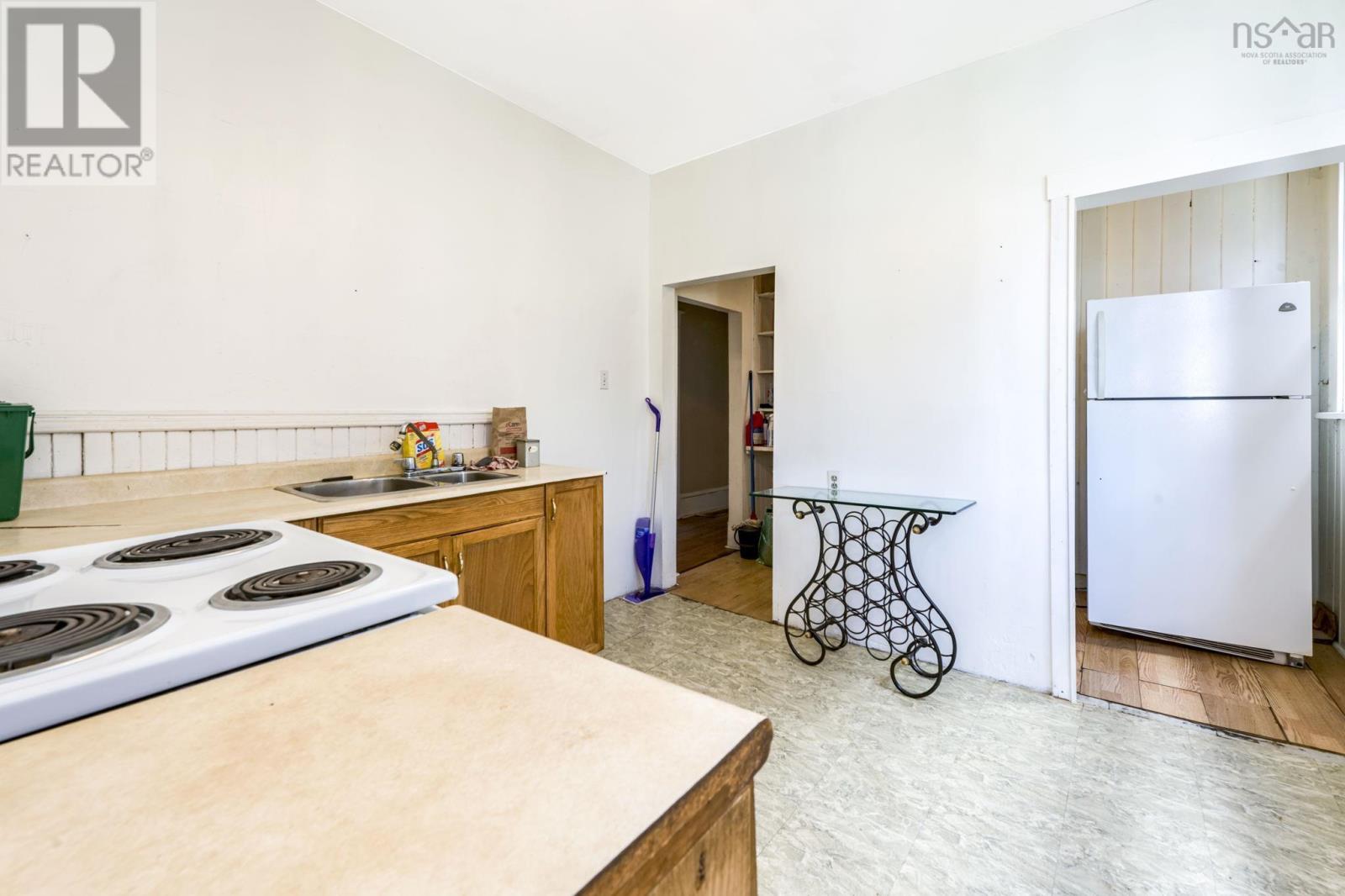 2627/2629 Fuller Terrace - 35