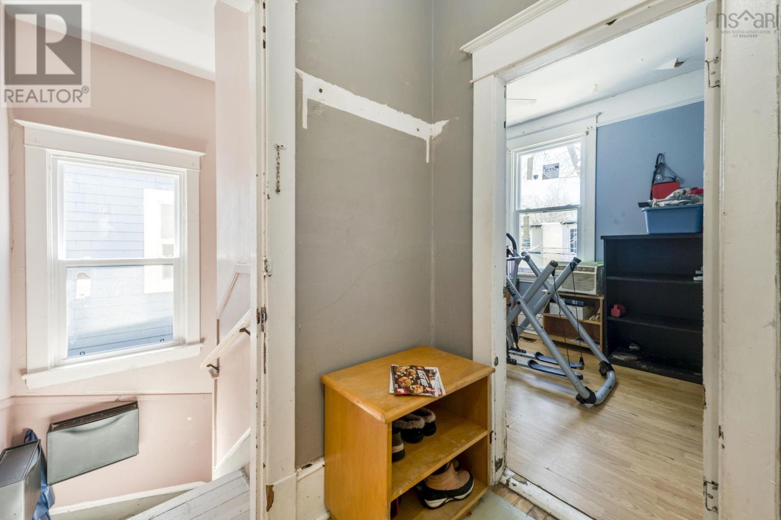 2627/2629 Fuller Terrace - 8