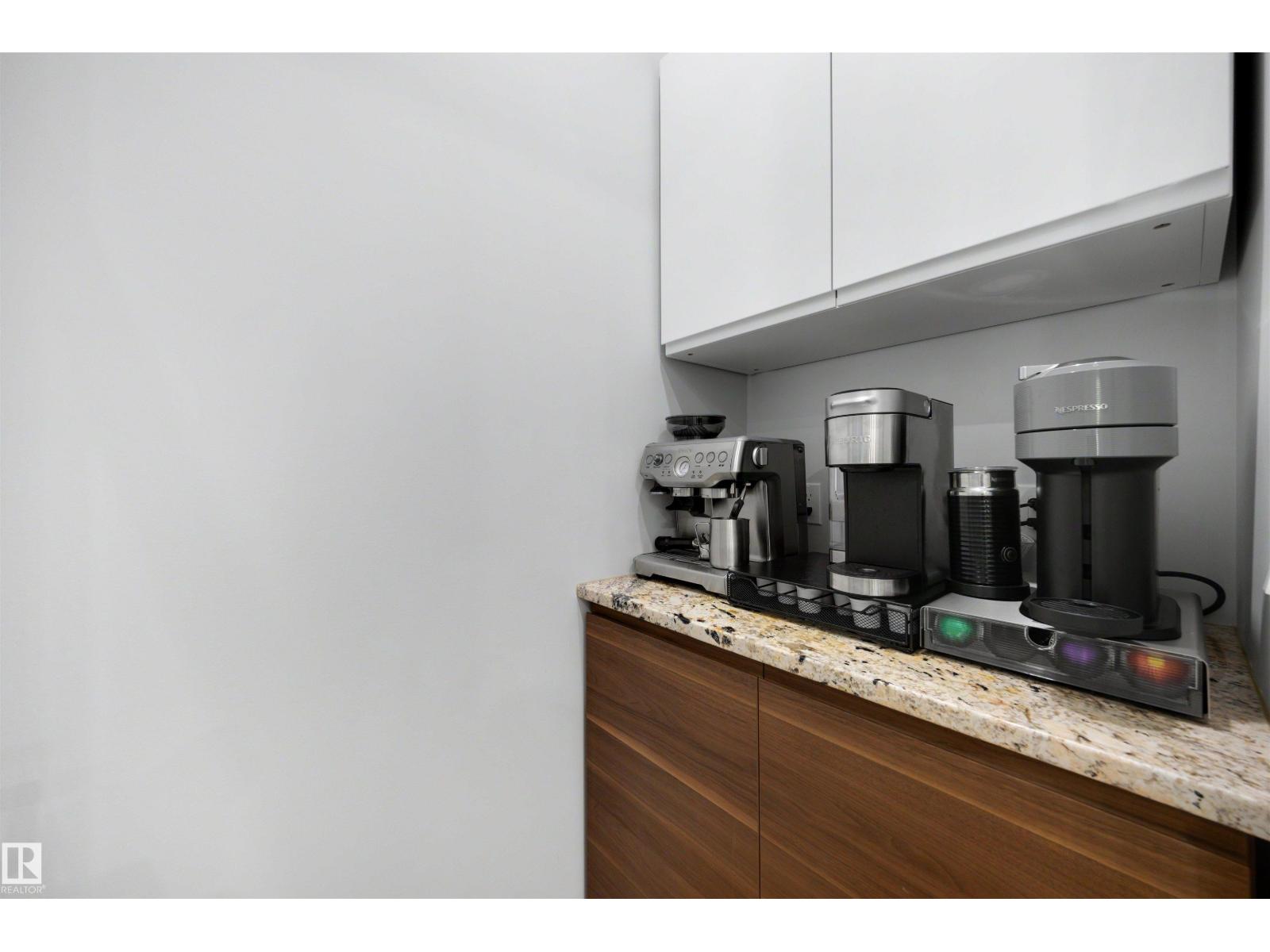 7814 142 ST NW - 22