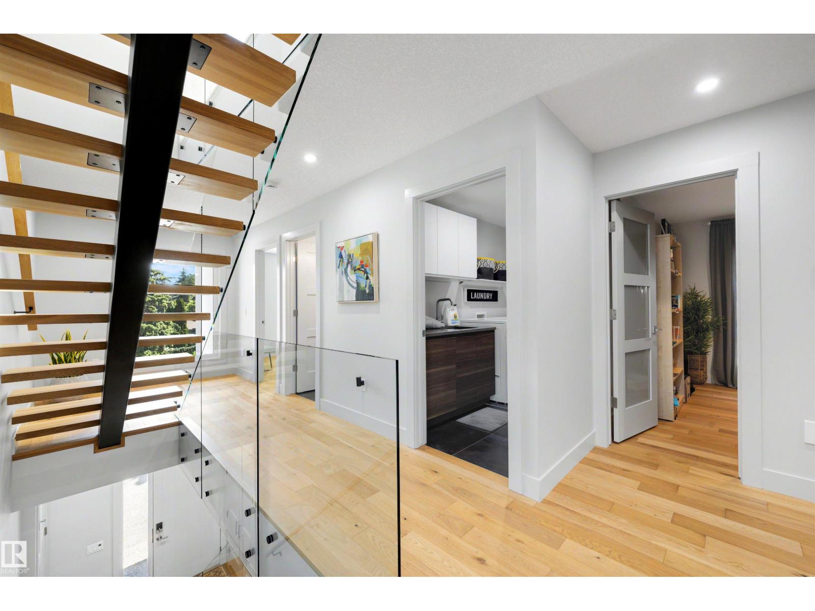 7814 142 ST NW - 36