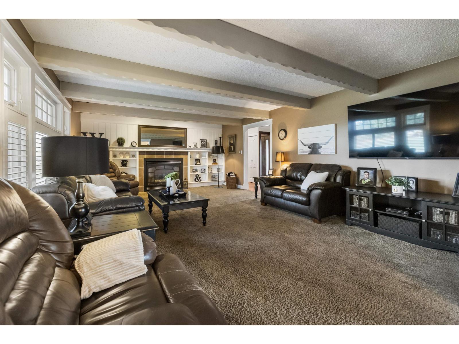 22285 64 AVENUE, Langley