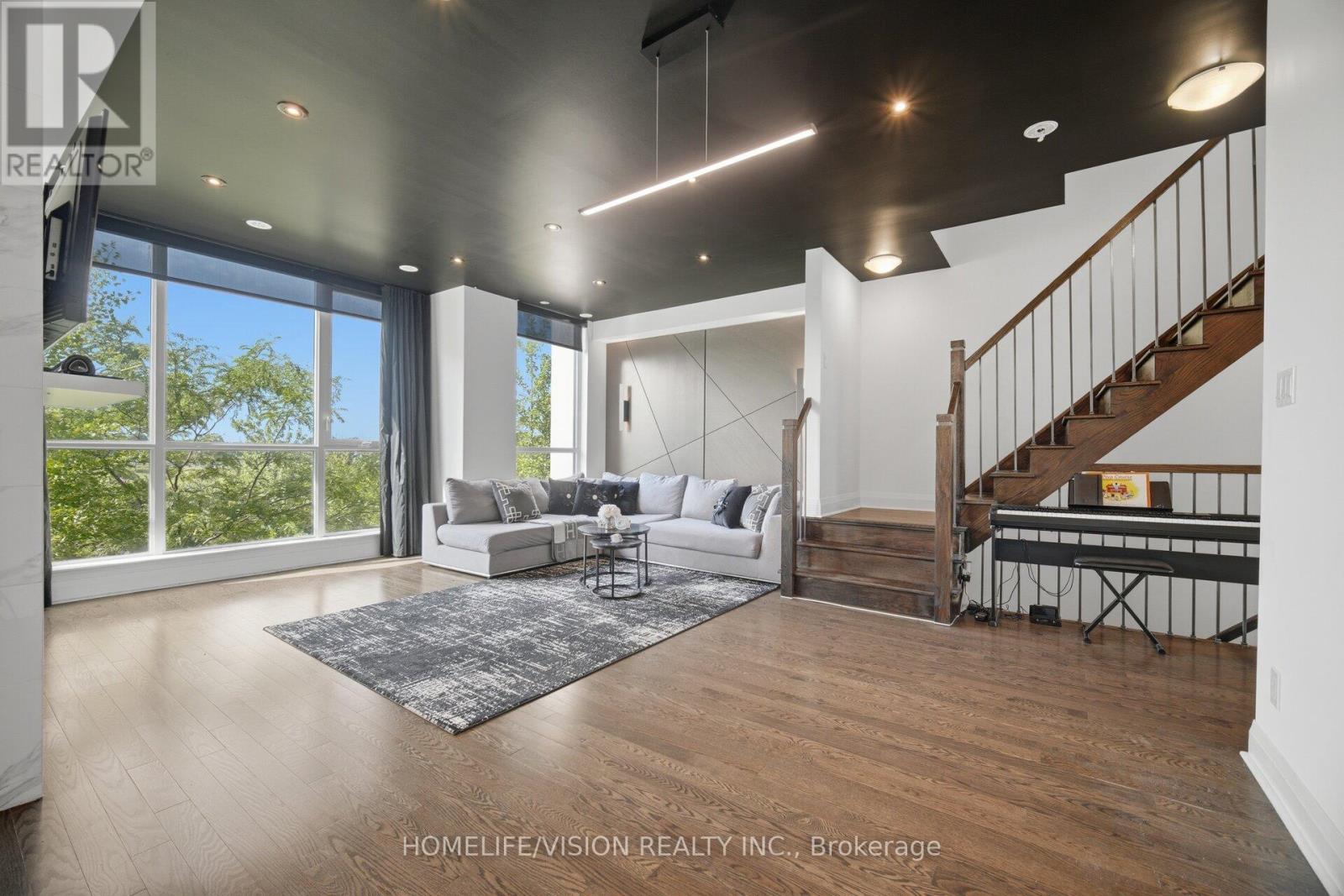 #2 150 LITTLE CREEK ROAD - 12
