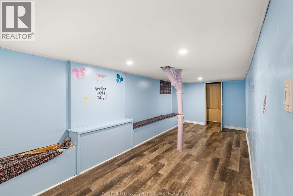 1274 WINDERMERE - Image 15