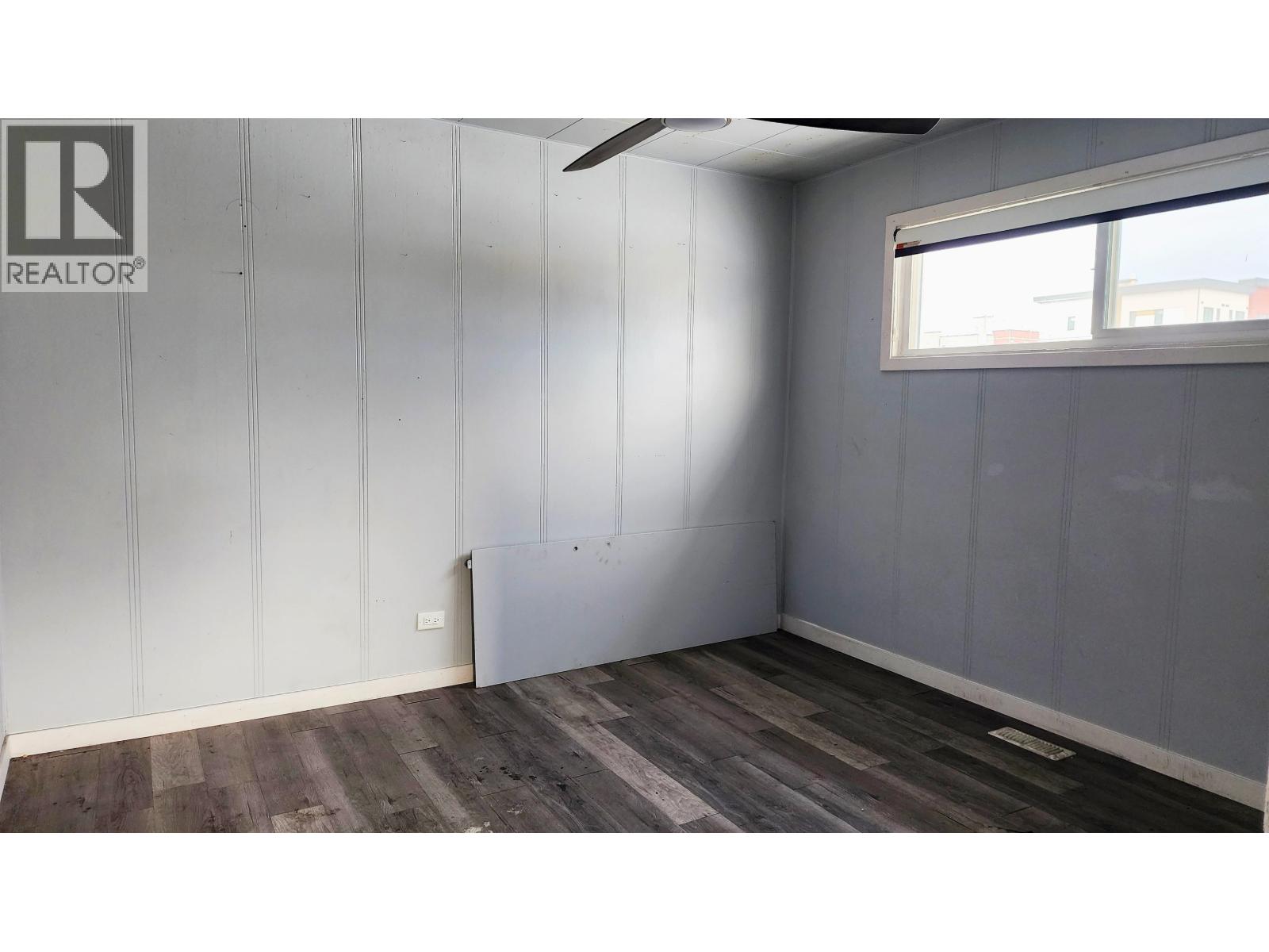 825 2ND AVENUE - 15