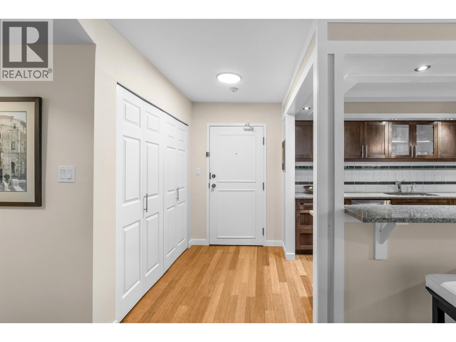 304 1350 VIEW CRESCENT, Delta