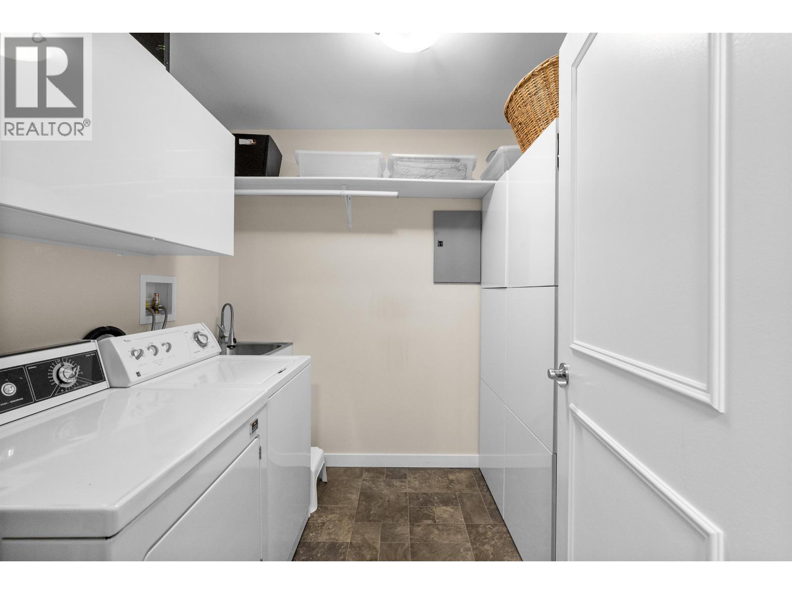 304 1350 VIEW CRESCENT, Delta
