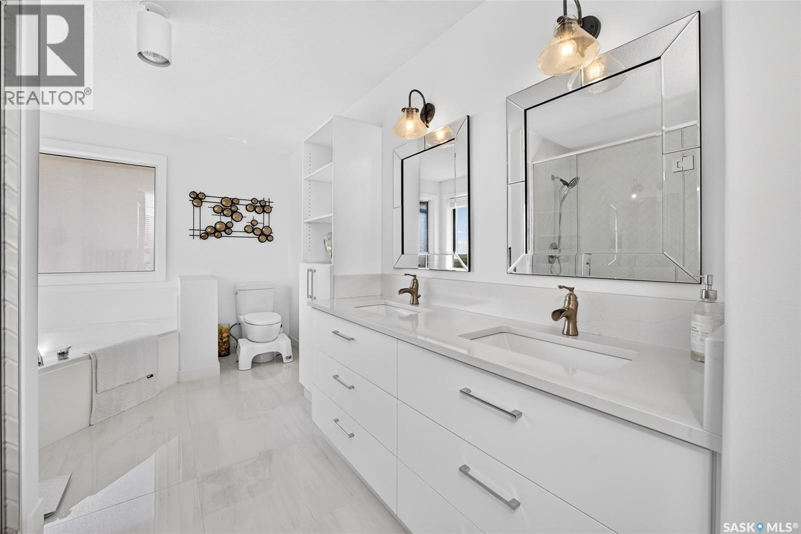 10146 Wascana ESTATES - 27