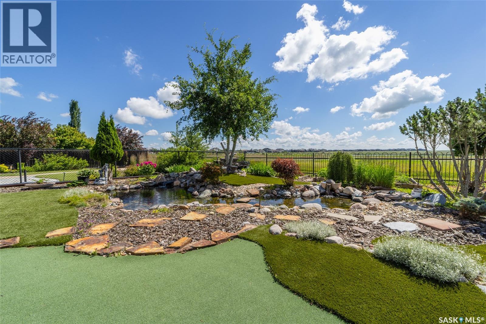 10146 Wascana ESTATES — photo 40