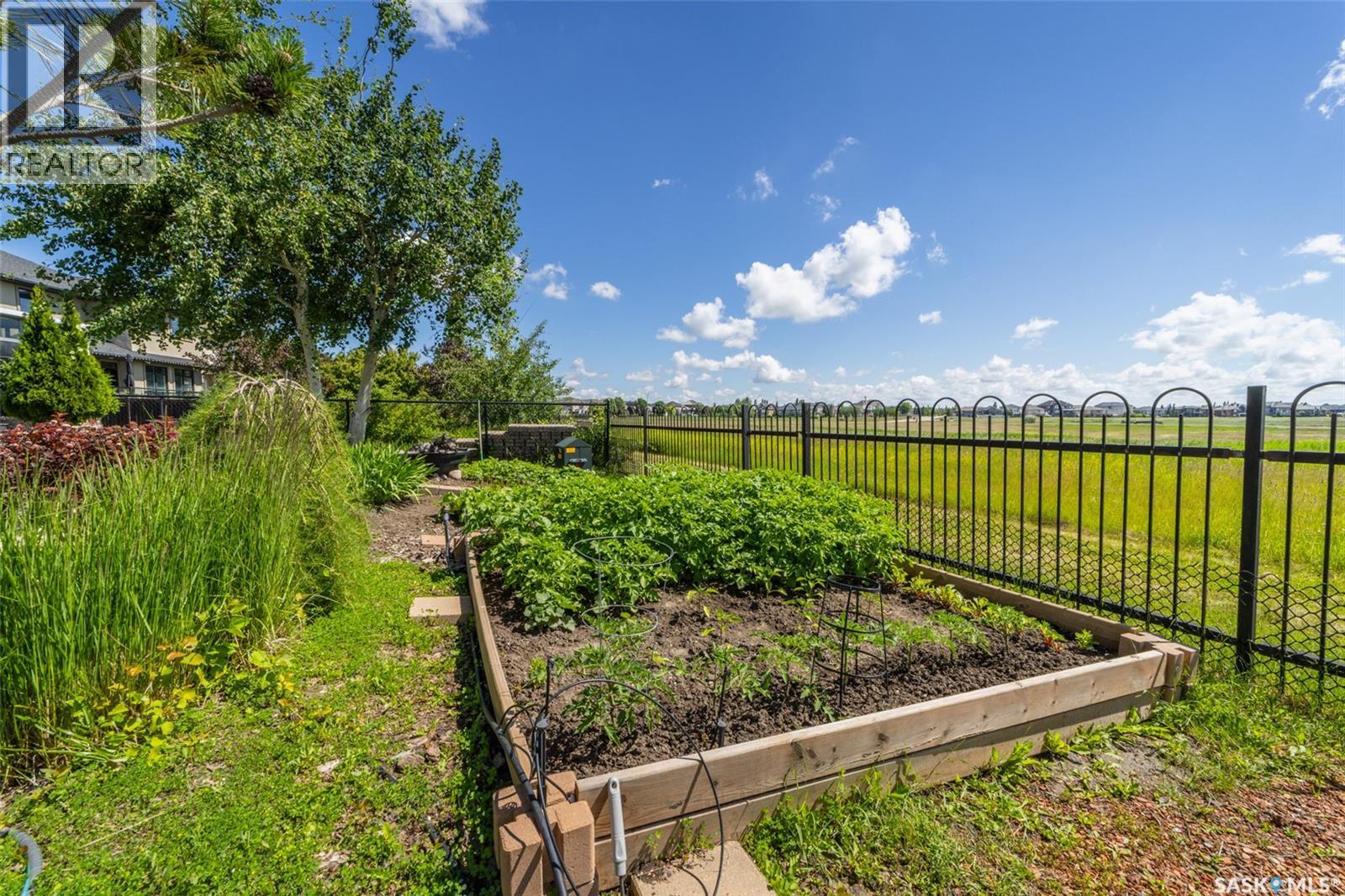 10146 Wascana ESTATES — photo 42