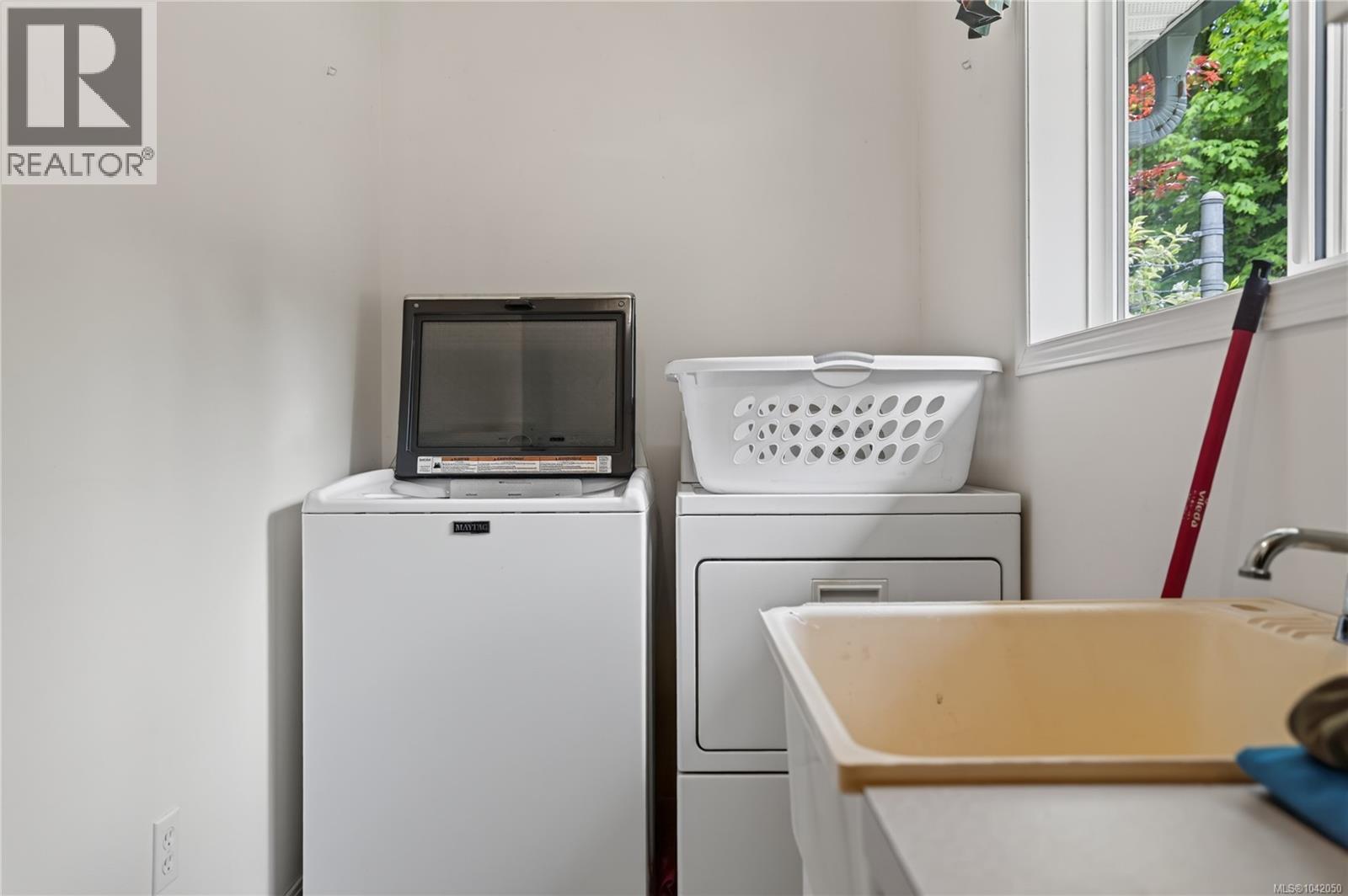 4269 Wellington Ave - 19
