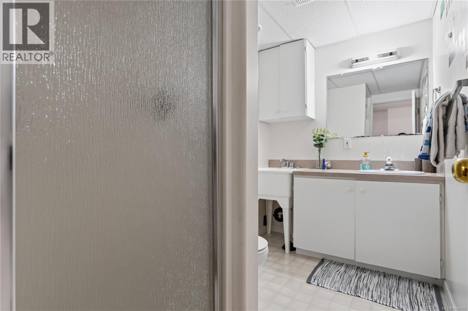 4269 Wellington Ave - 22