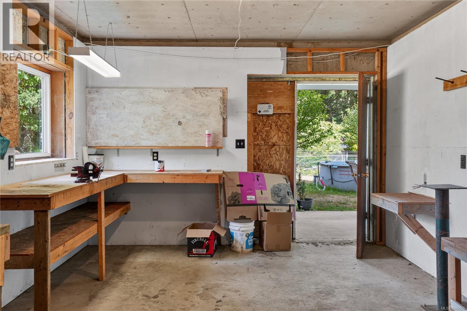 4269 Wellington Ave - 47
