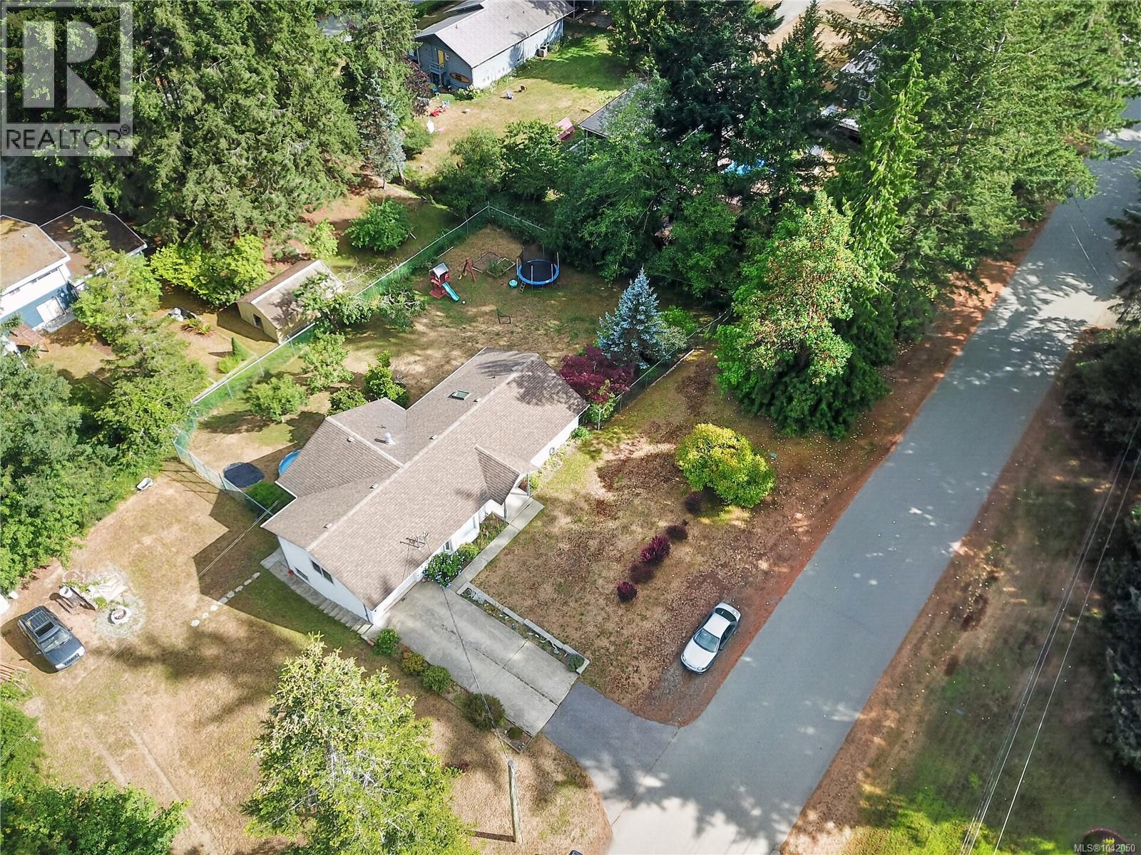 4269 Wellington Ave - 66