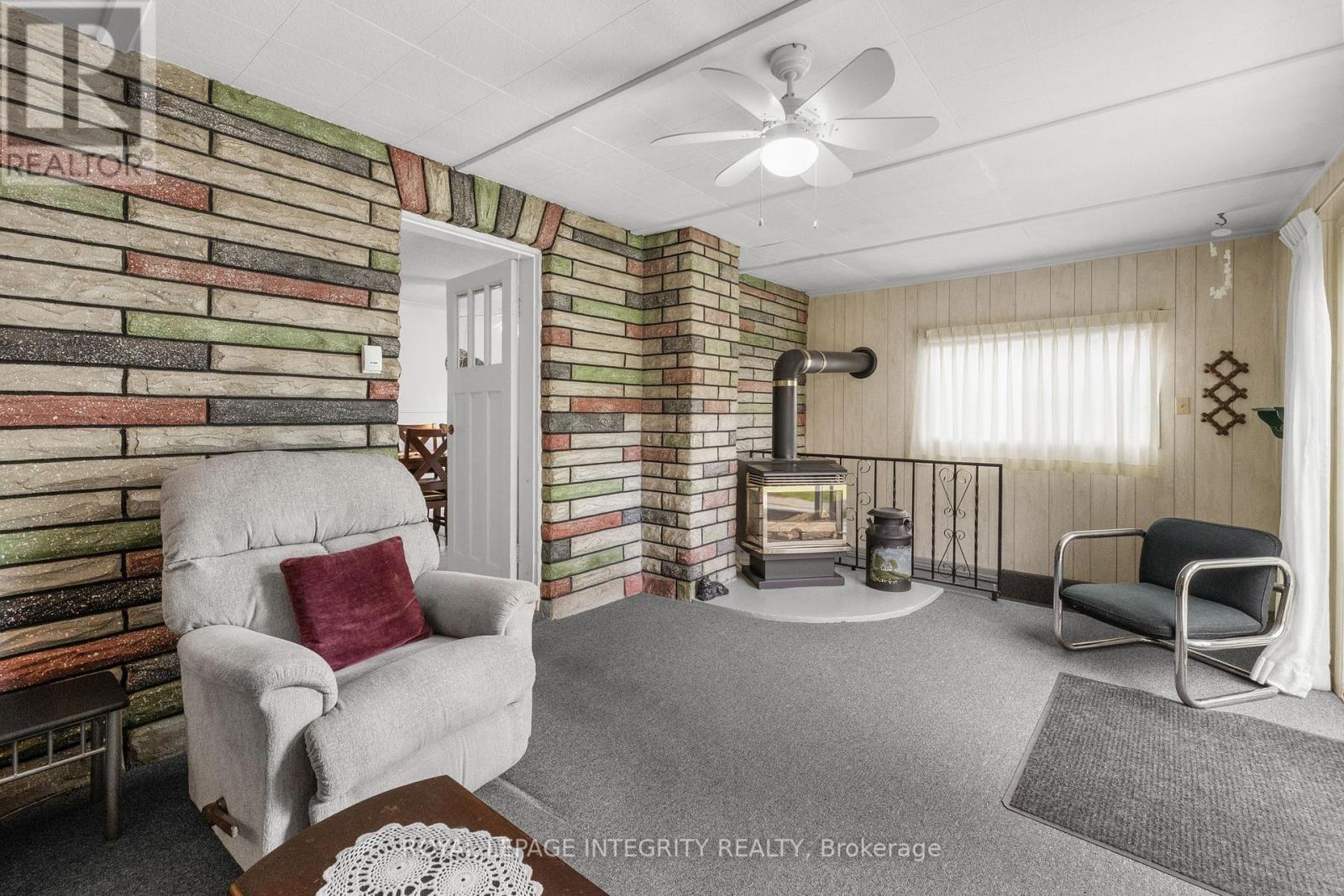 1081 KENASTON STREET - 31