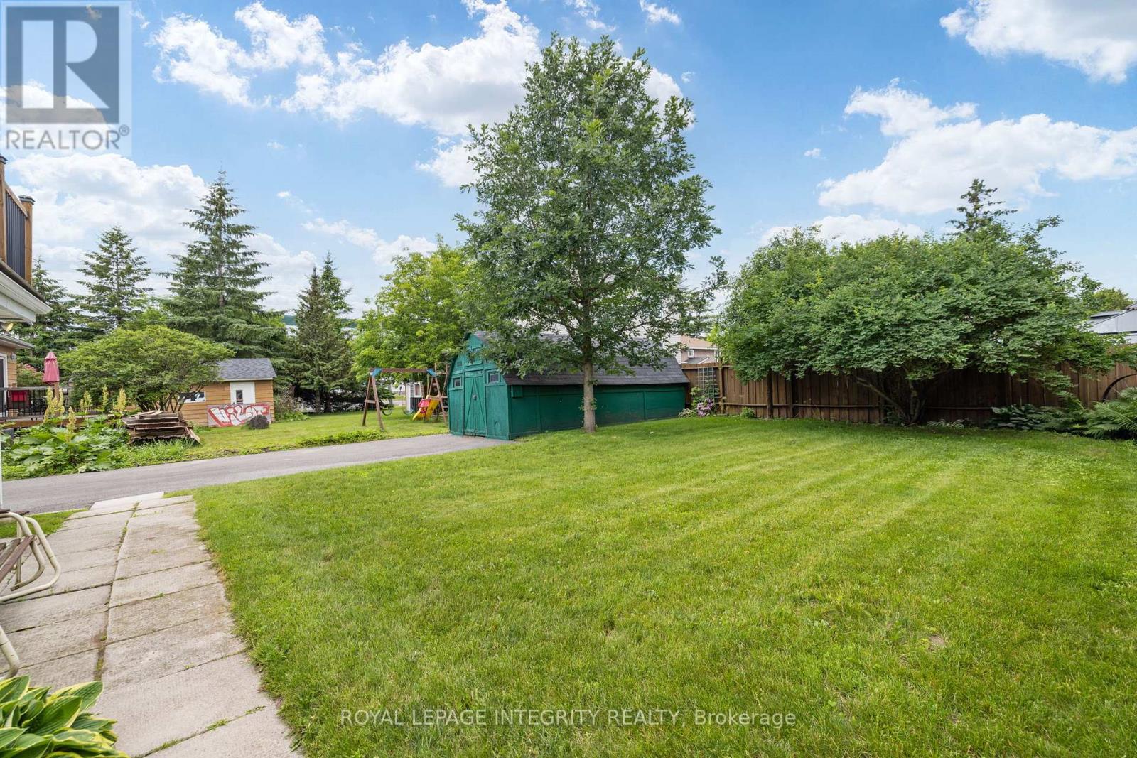 1081 KENASTON STREET - 4