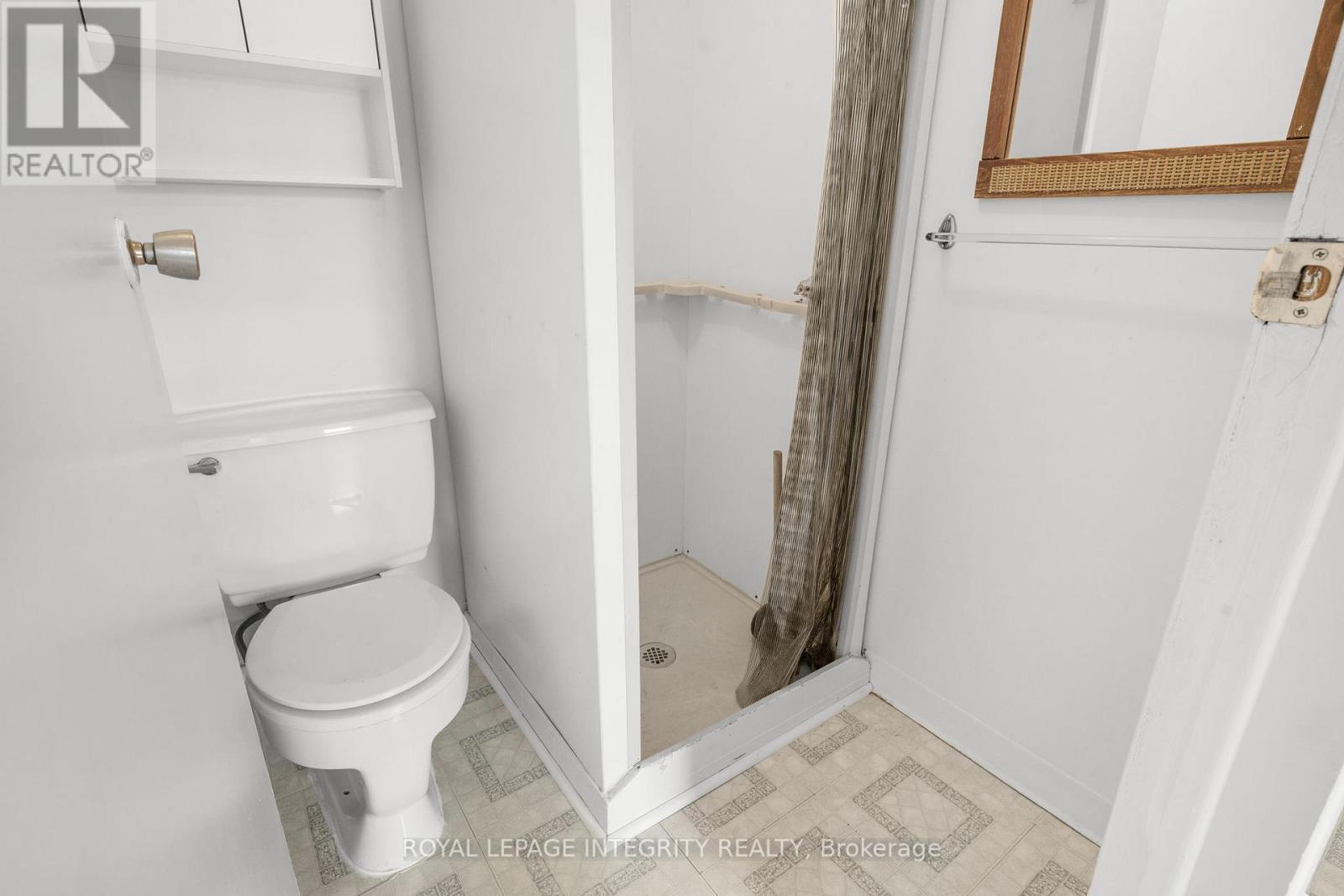 1081 KENASTON STREET - 48