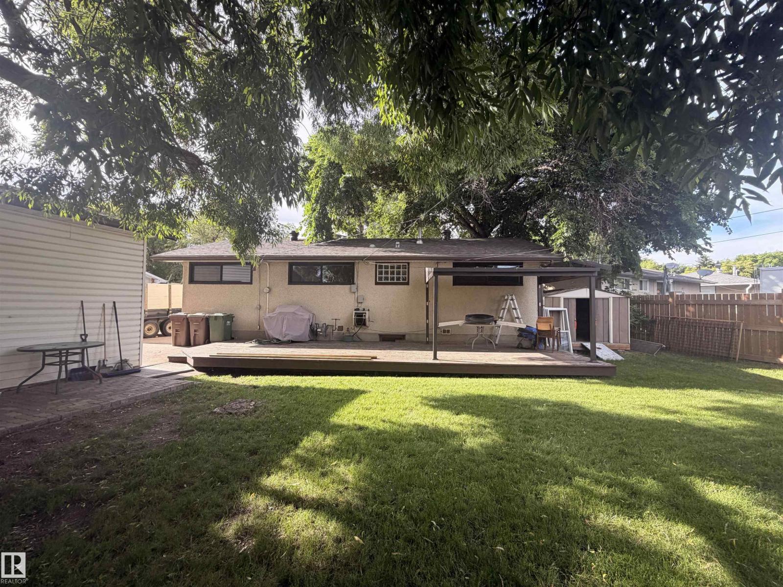 8 SAVOY PL - photo 5