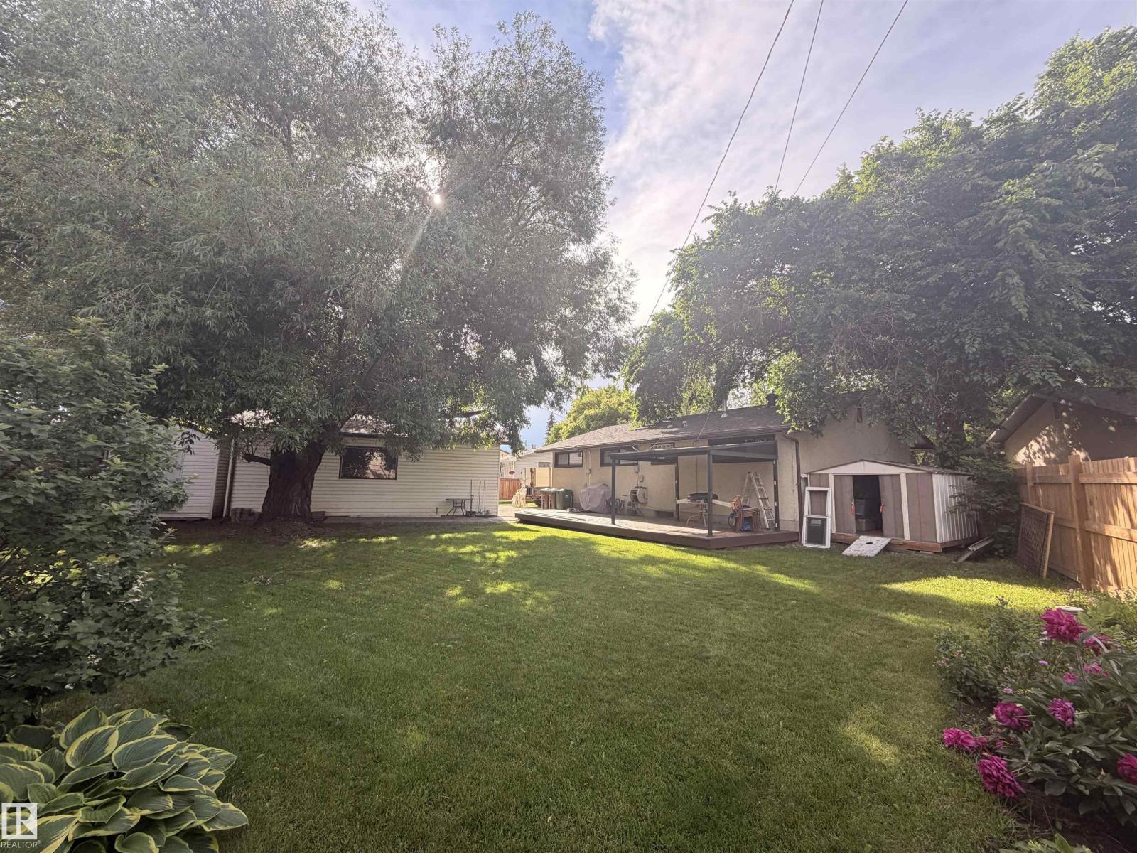 8 SAVOY PL — photo 6