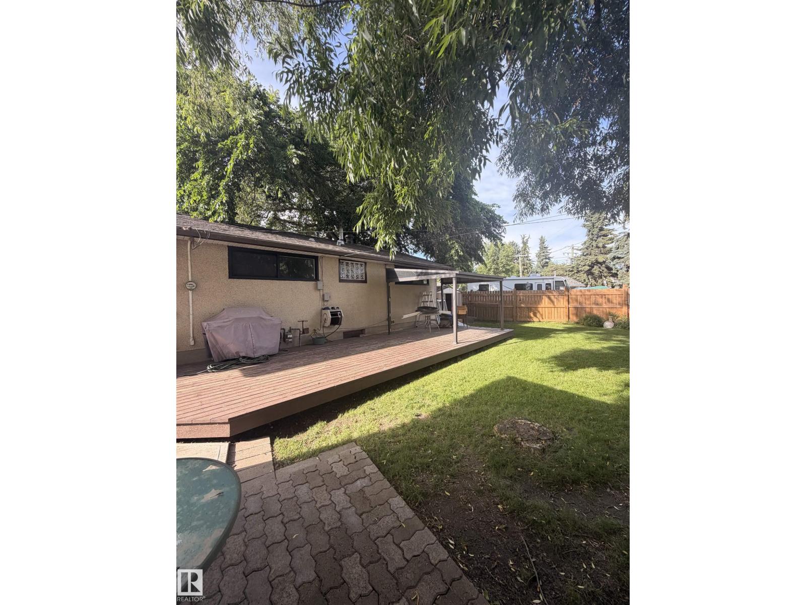 8 SAVOY PL — photo 8