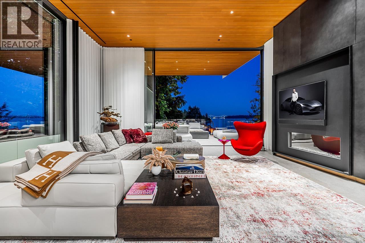 3478 MARINE DRIVE, West Vancouver