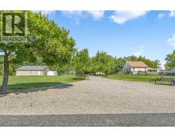 Sunroom - 8310/8320 Seventh Line, Chatham, ON N7M0L8 Photo 15