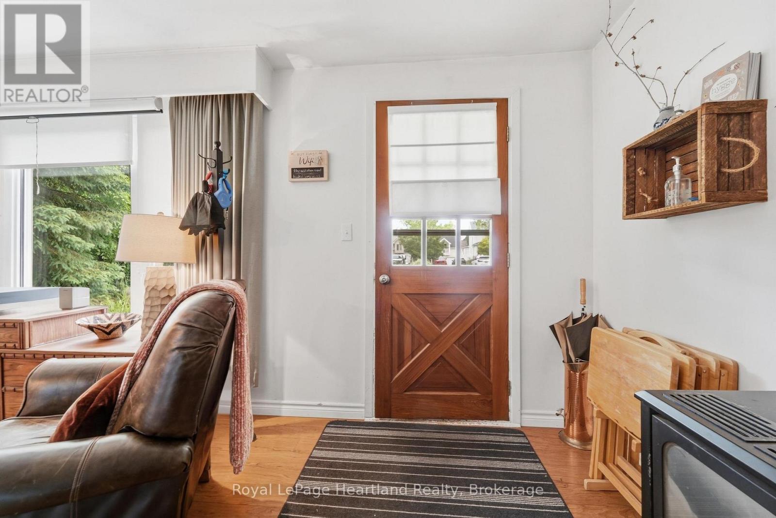 36 JANE STREET - 15