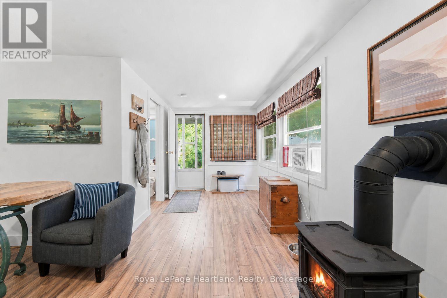 36 JANE STREET - 7