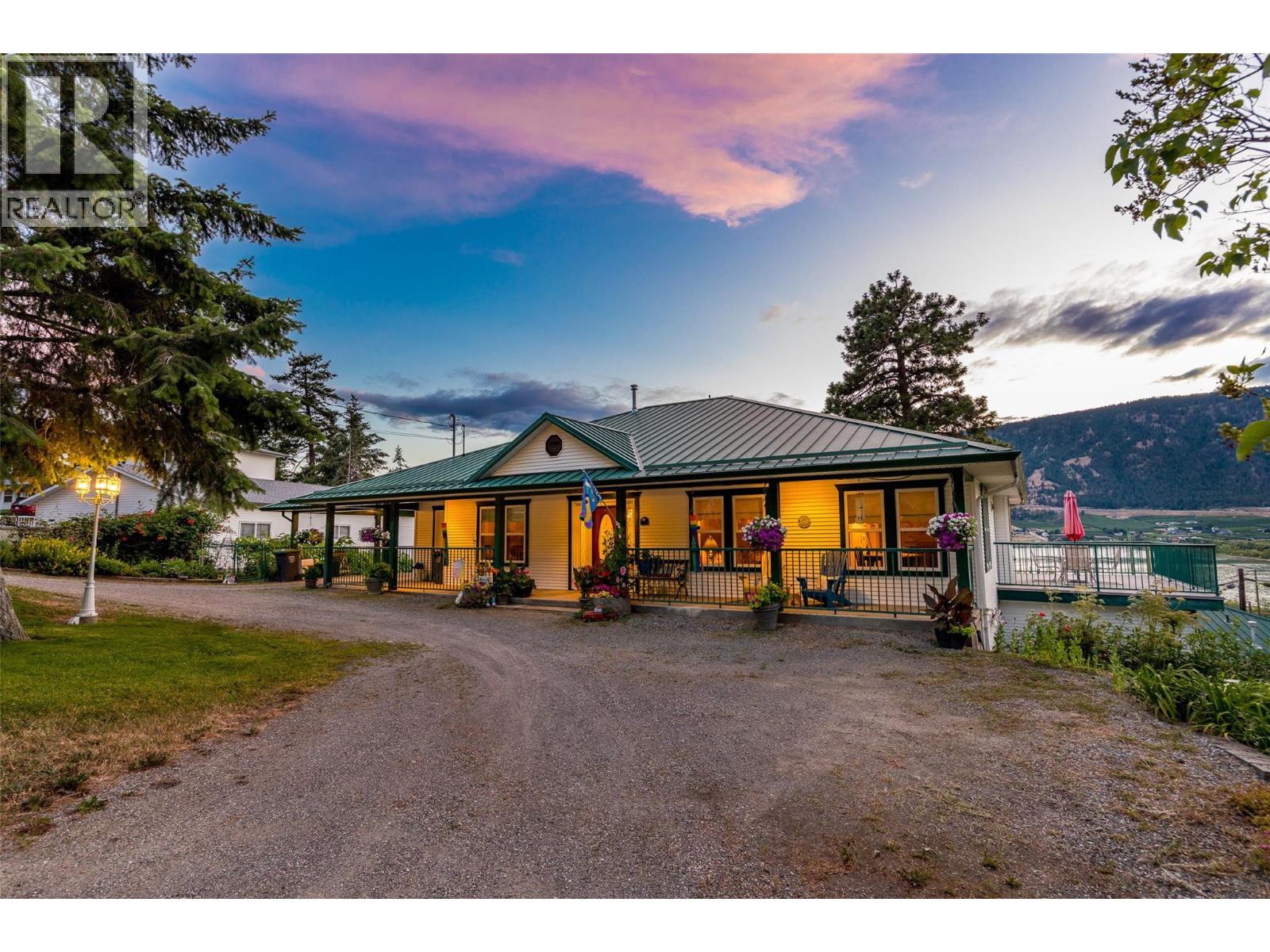 15326 Oyama Road, Lake Country
