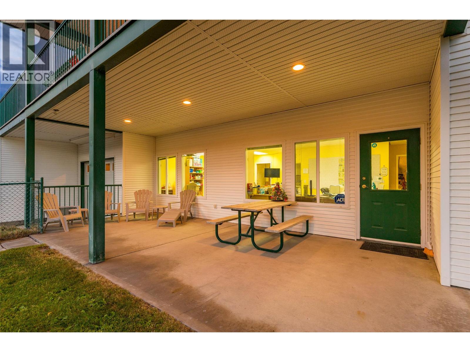 15326 Oyama Road, Lake Country