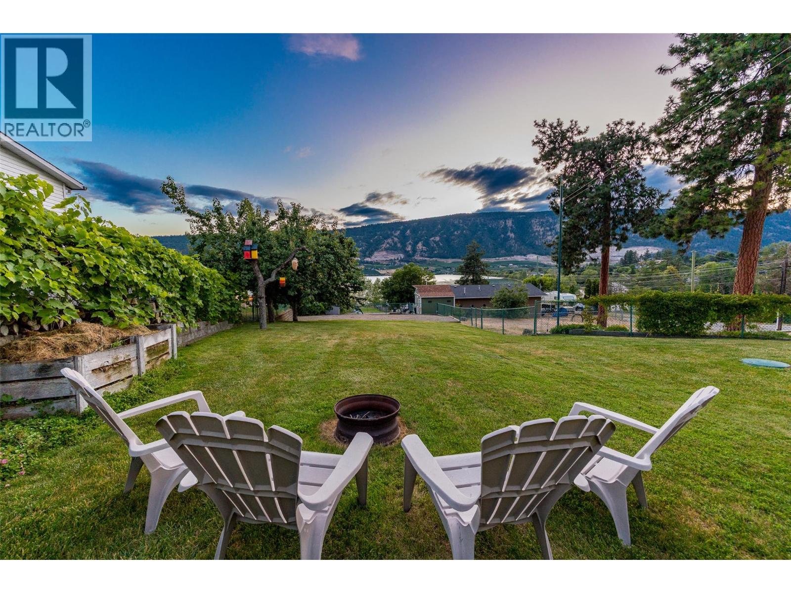 15326 Oyama Road, Lake Country