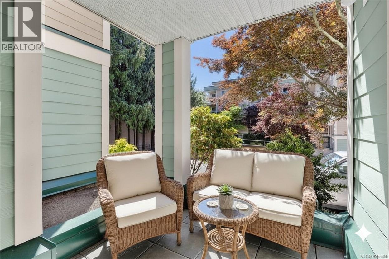 #103 689 Bay St - Image 15