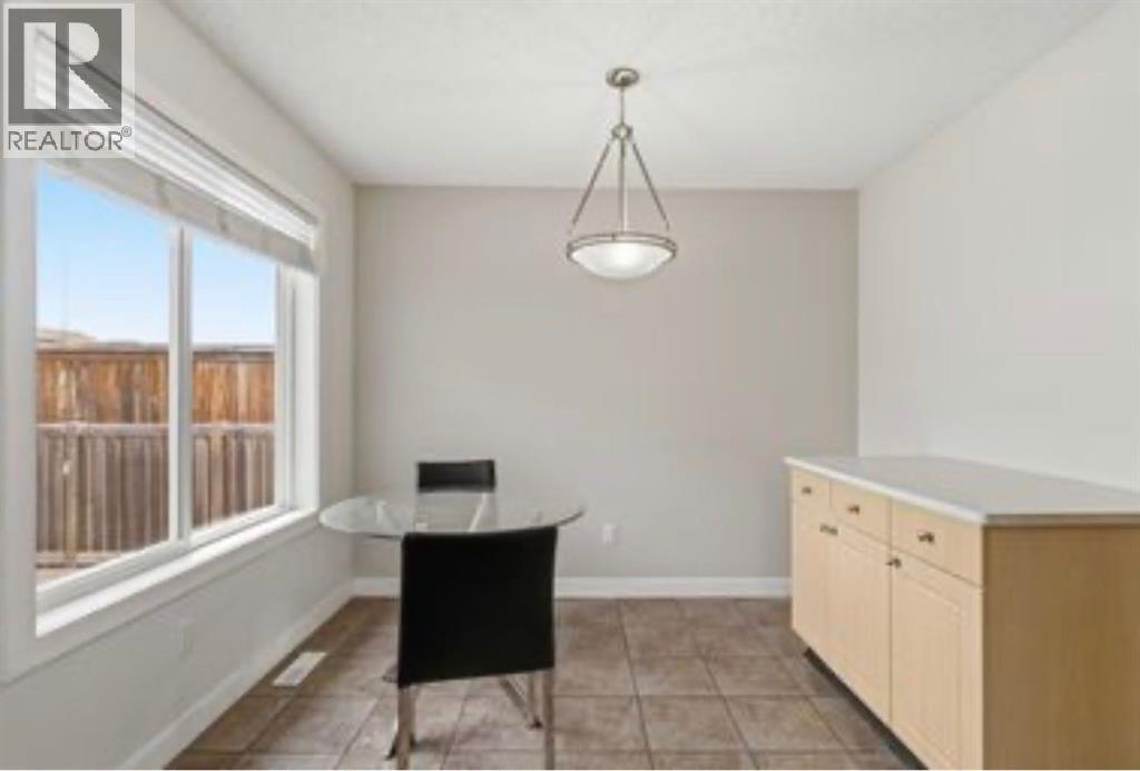198 Fox Crescent - 6