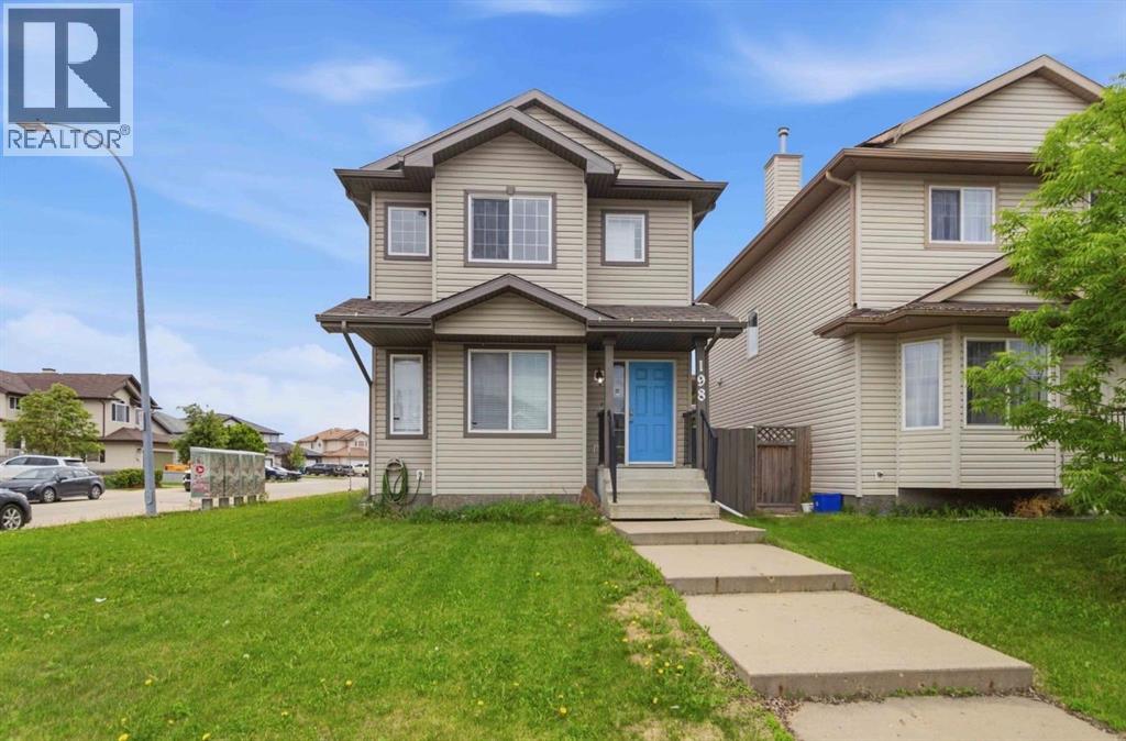 198 Fox Crescent - 1