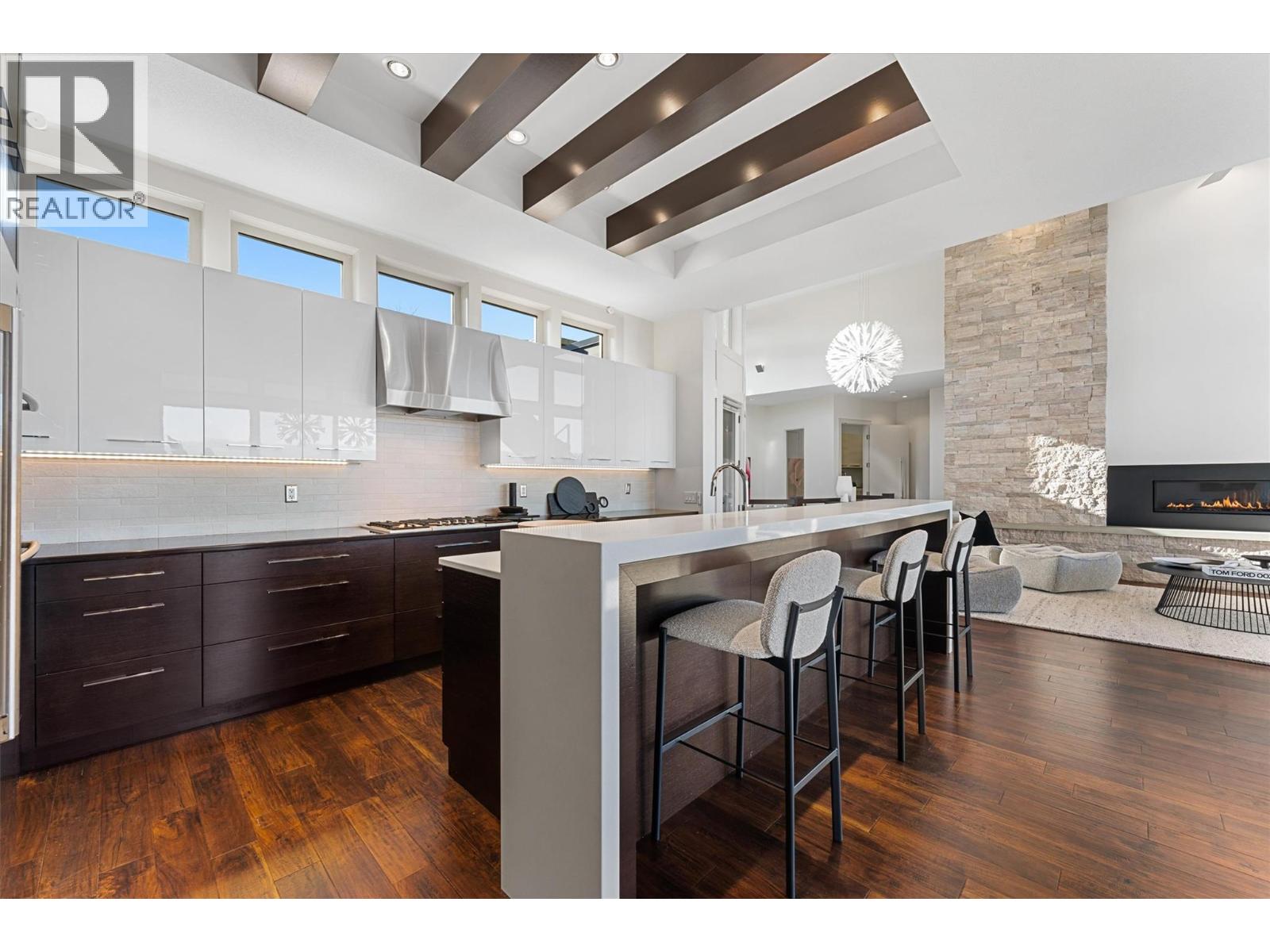 451 Swan Drive, Kelowna