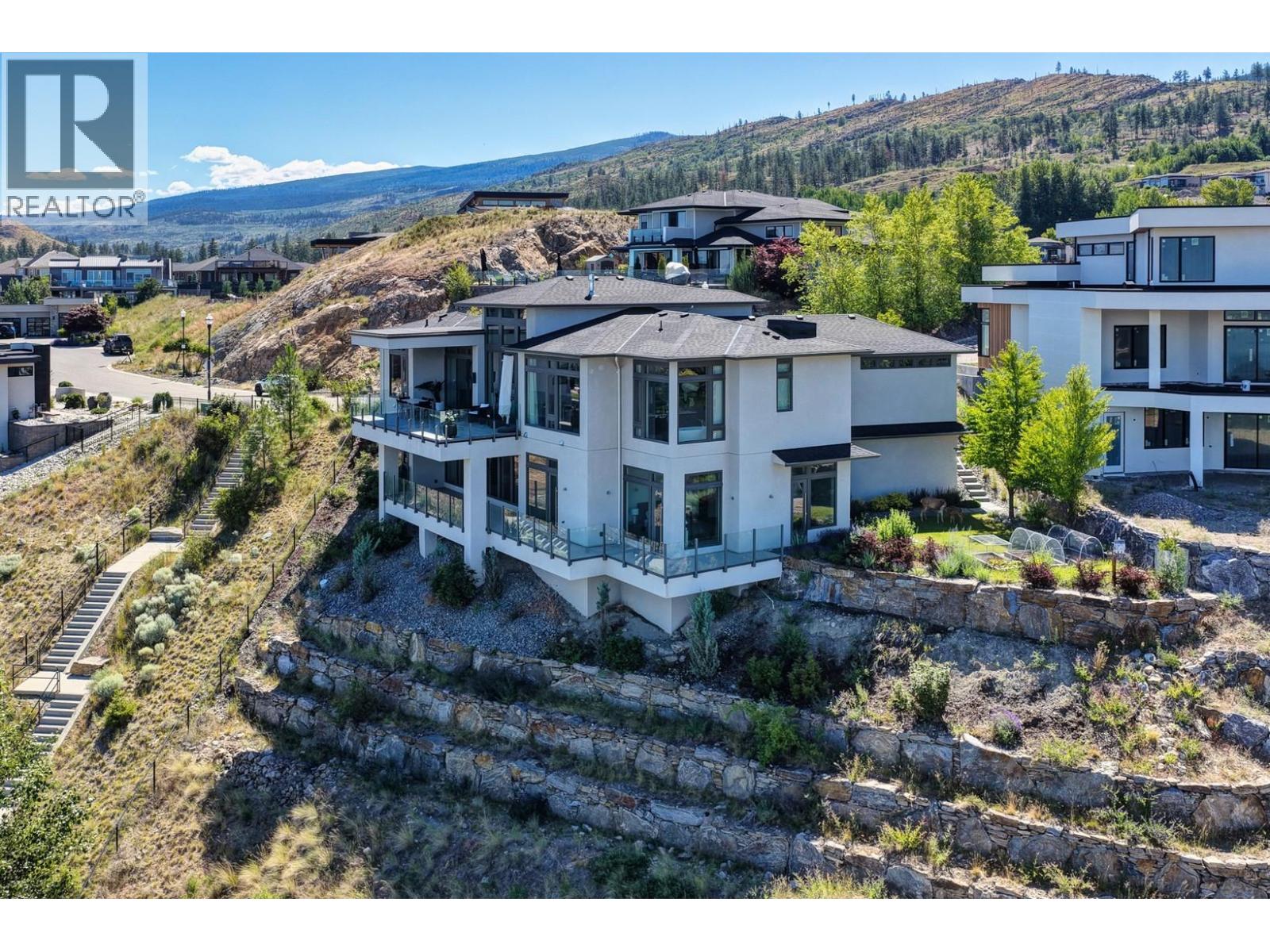 451 Swan Drive, Kelowna