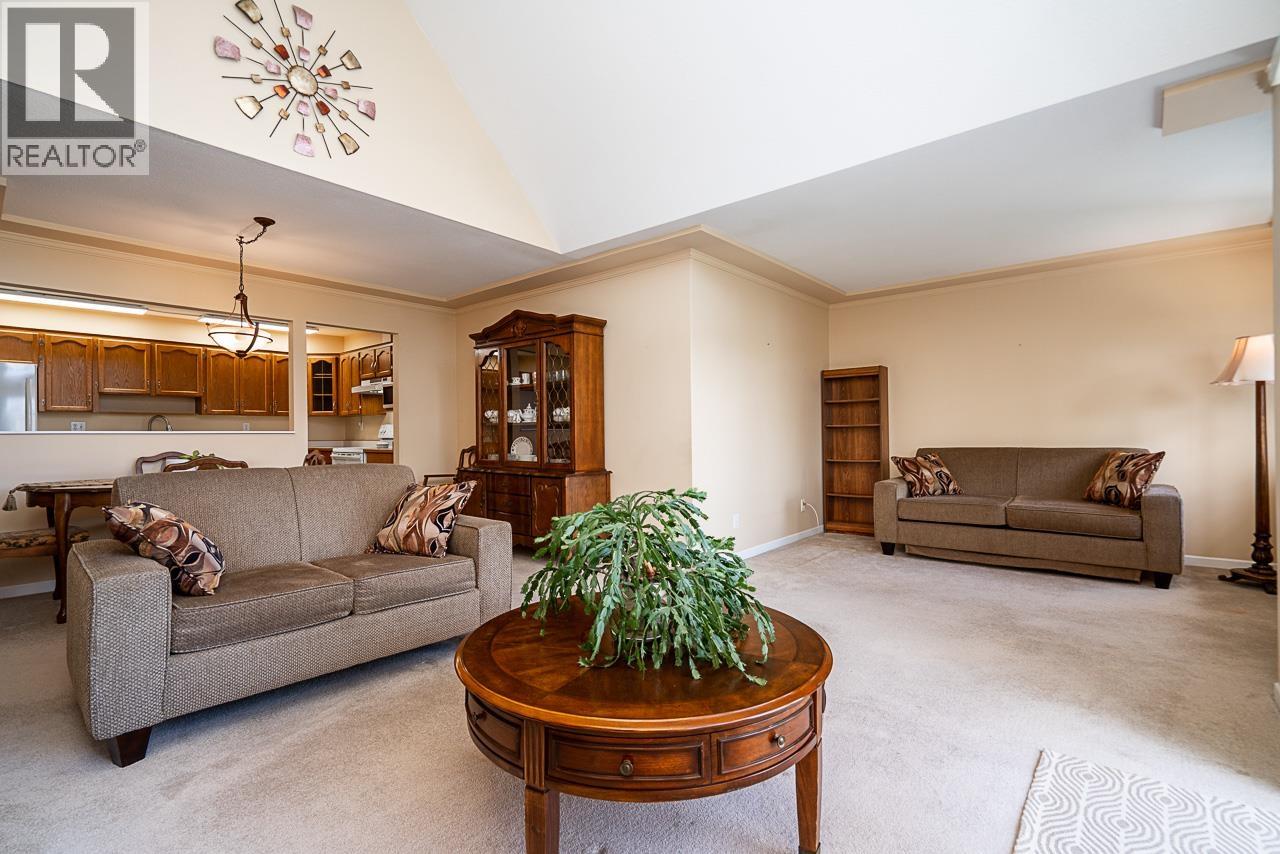 302 11601 227 STREET, Maple Ridge