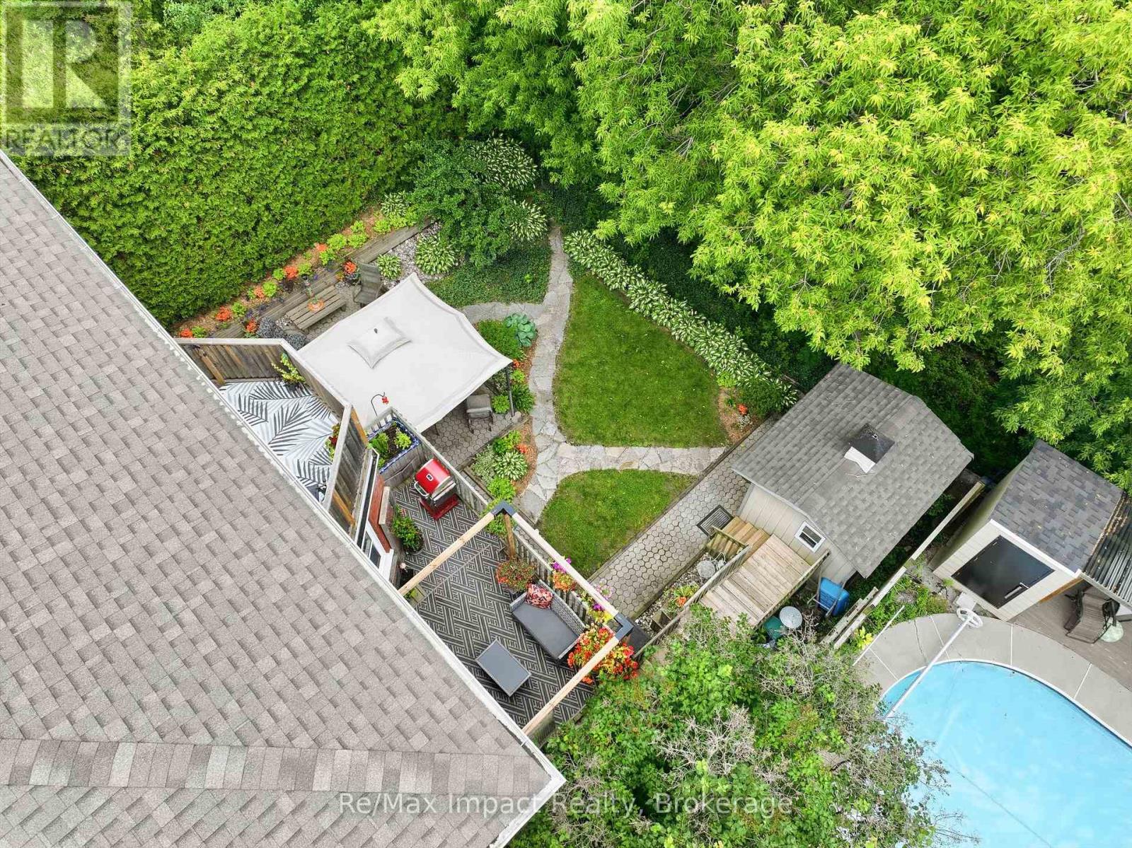 293 BLUE HERON DRIVE - 38