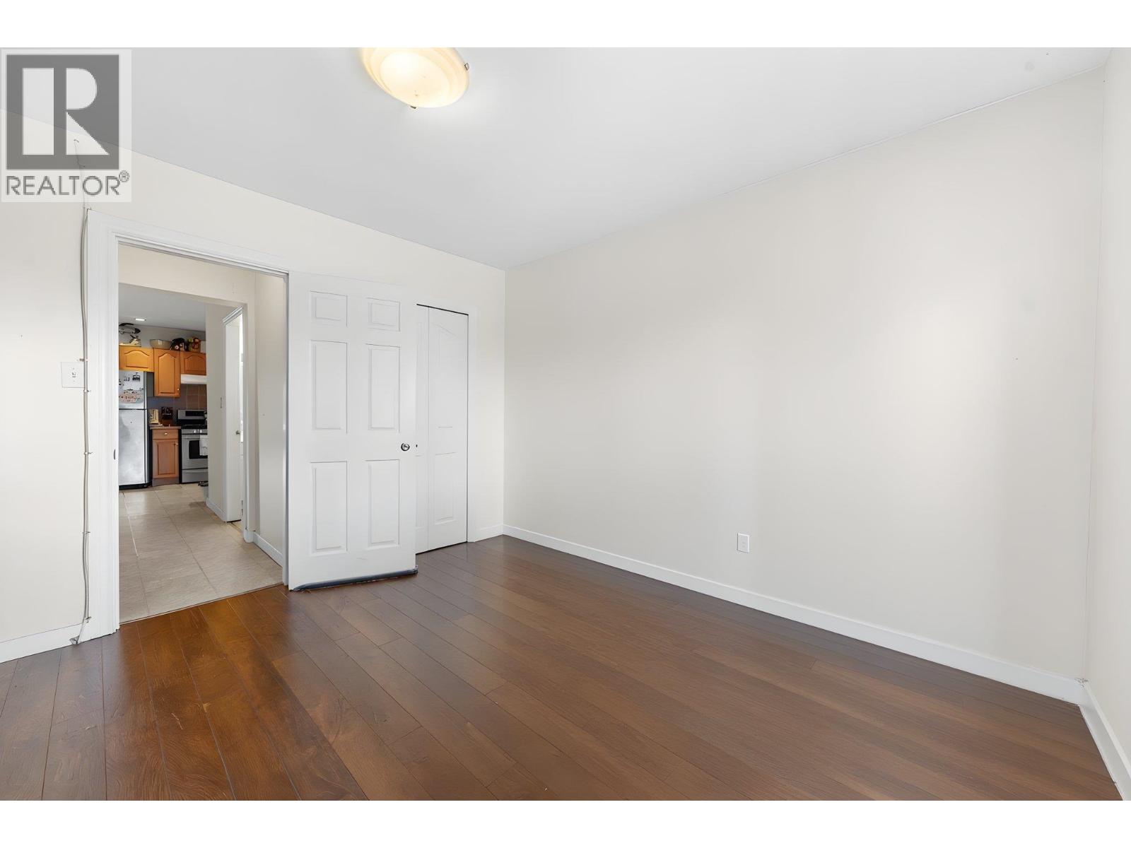 7 Bed, 5 Bath House for Sale in Vancouver – 339 E 41ST AVENUE, Vancouver – MLS# R3143308 - Image 18