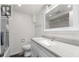 1660 Charland Avenue, Coquitlam, BC V3K3L7 Photo 19