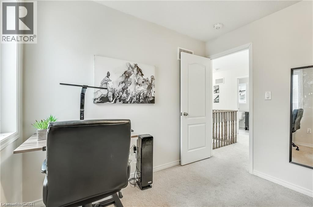 41 SUMAC Drive - 30