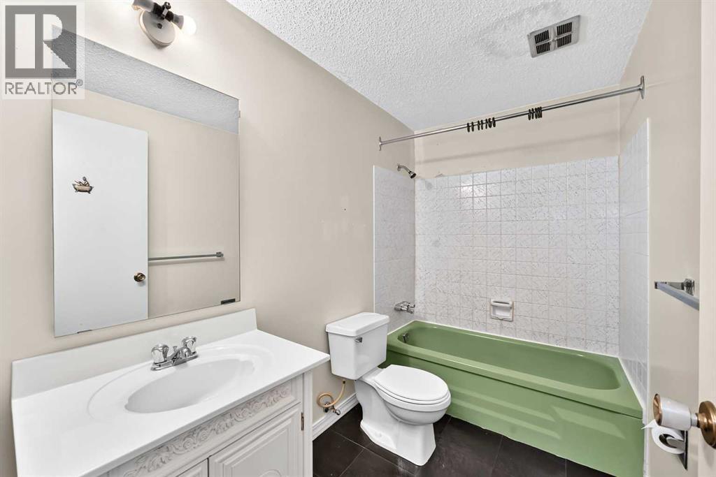 52 Doverdale Mews SE — photo 28