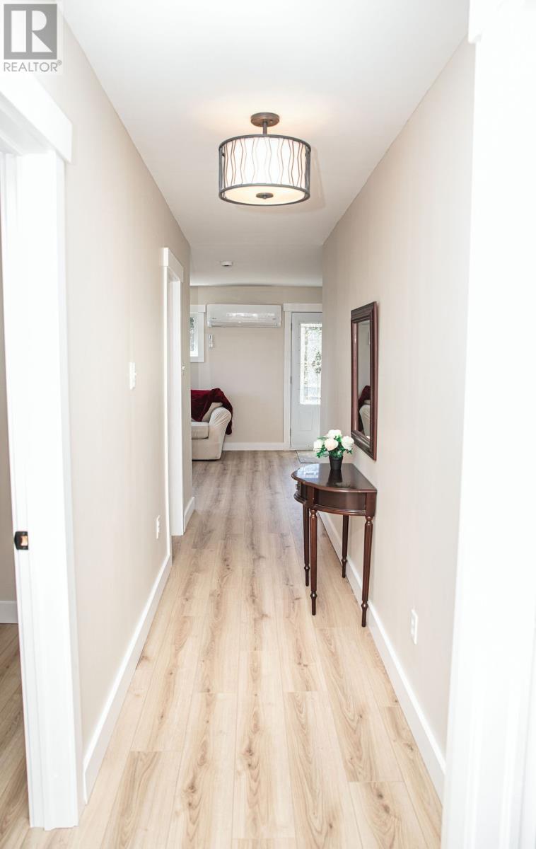 24 Cabot Lane - 25