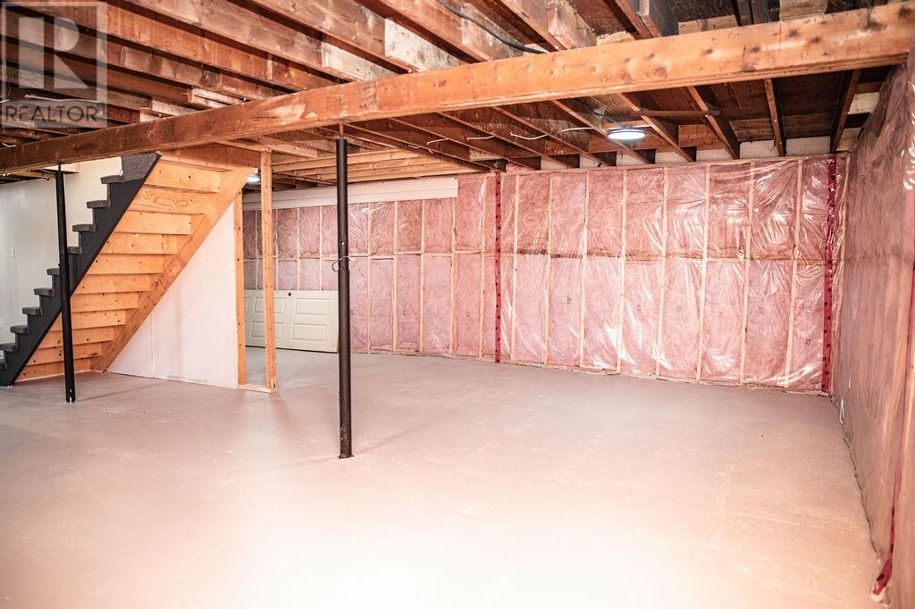 24 Cabot Lane - 32