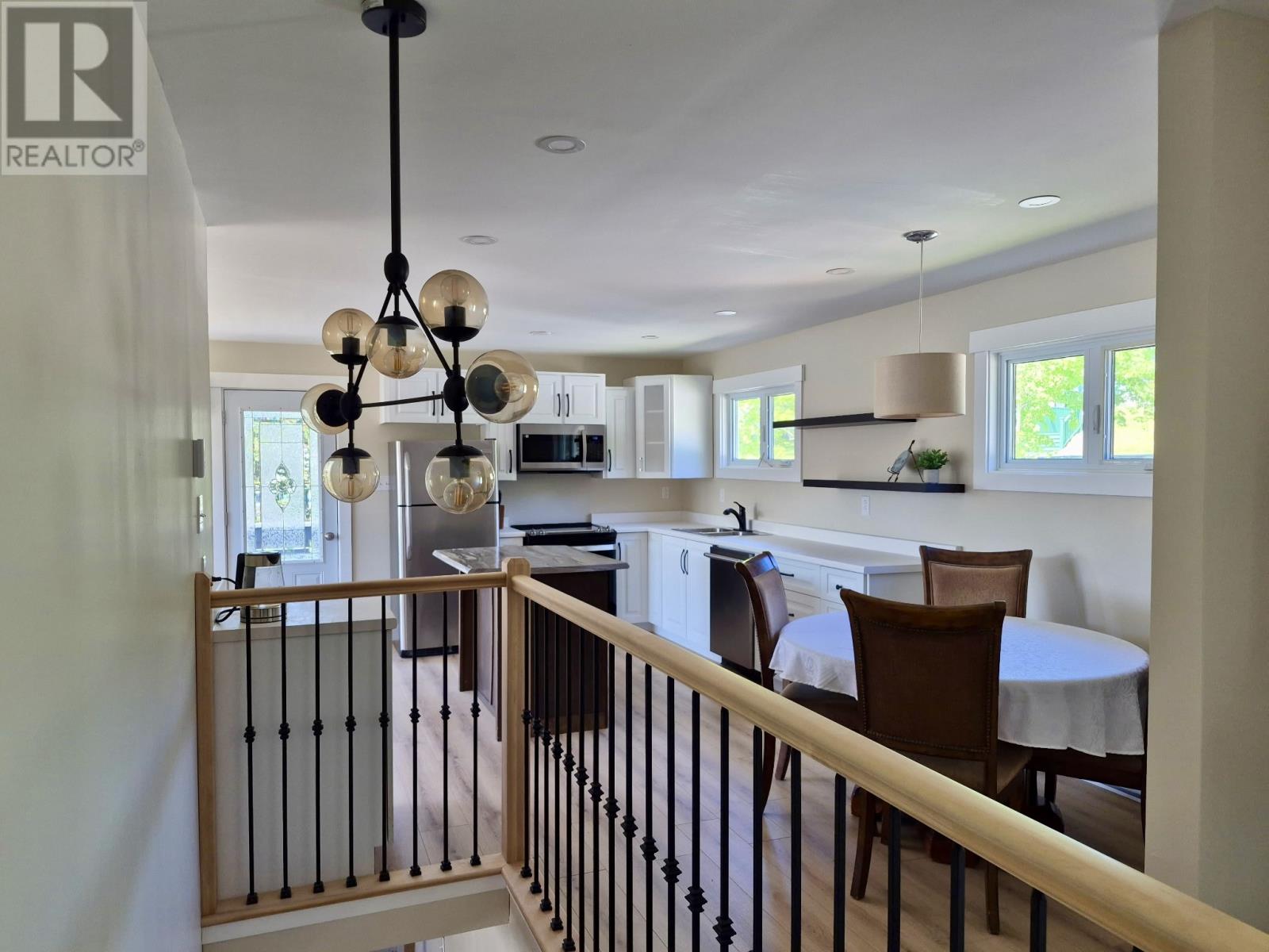 24 Cabot Lane - 30