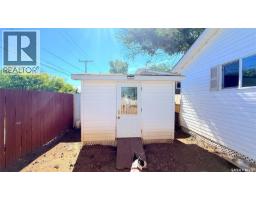 417 3rd Street, Estevan, SK S4A0P1 Photo 33