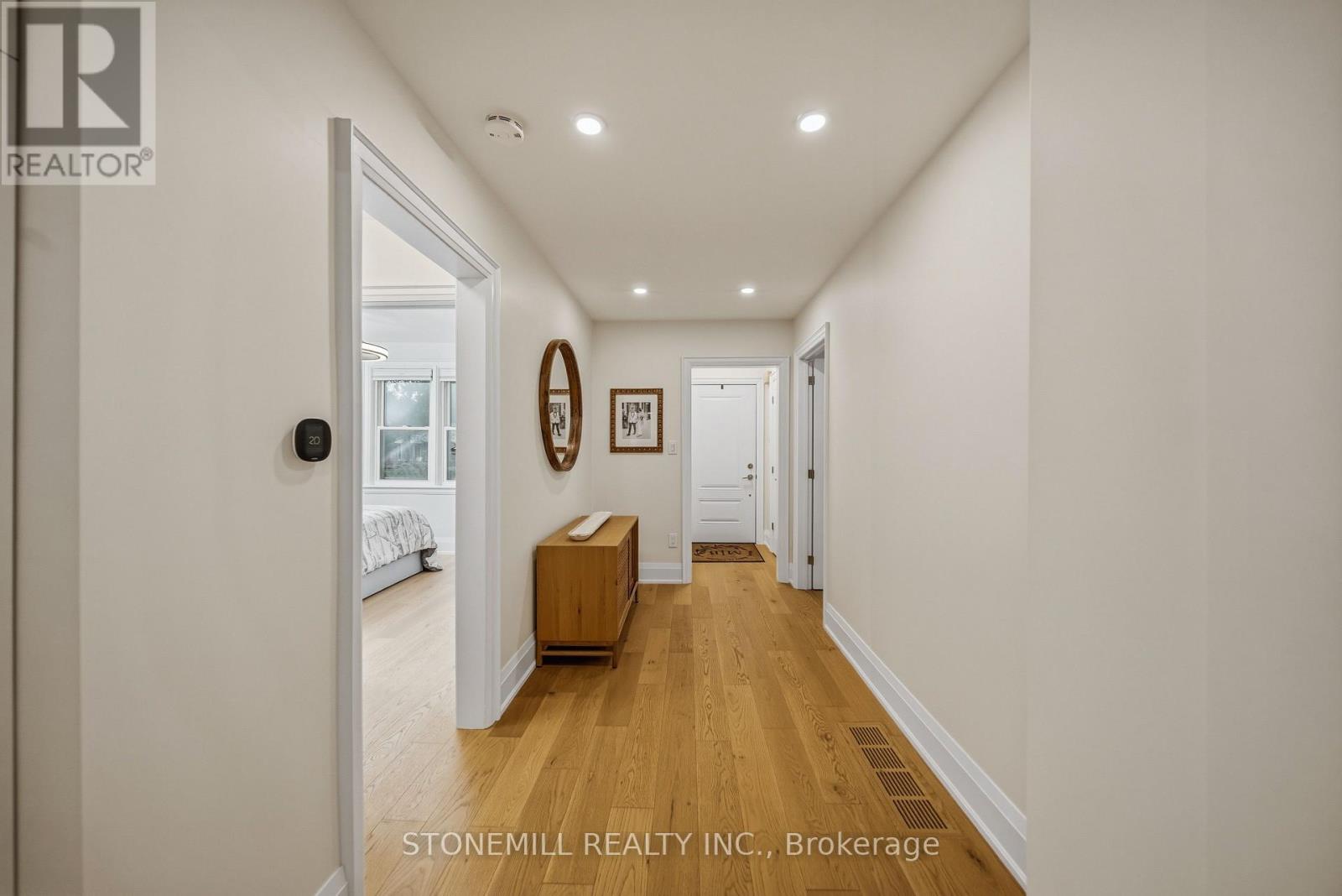 1198 FISHER AVENUE - 10