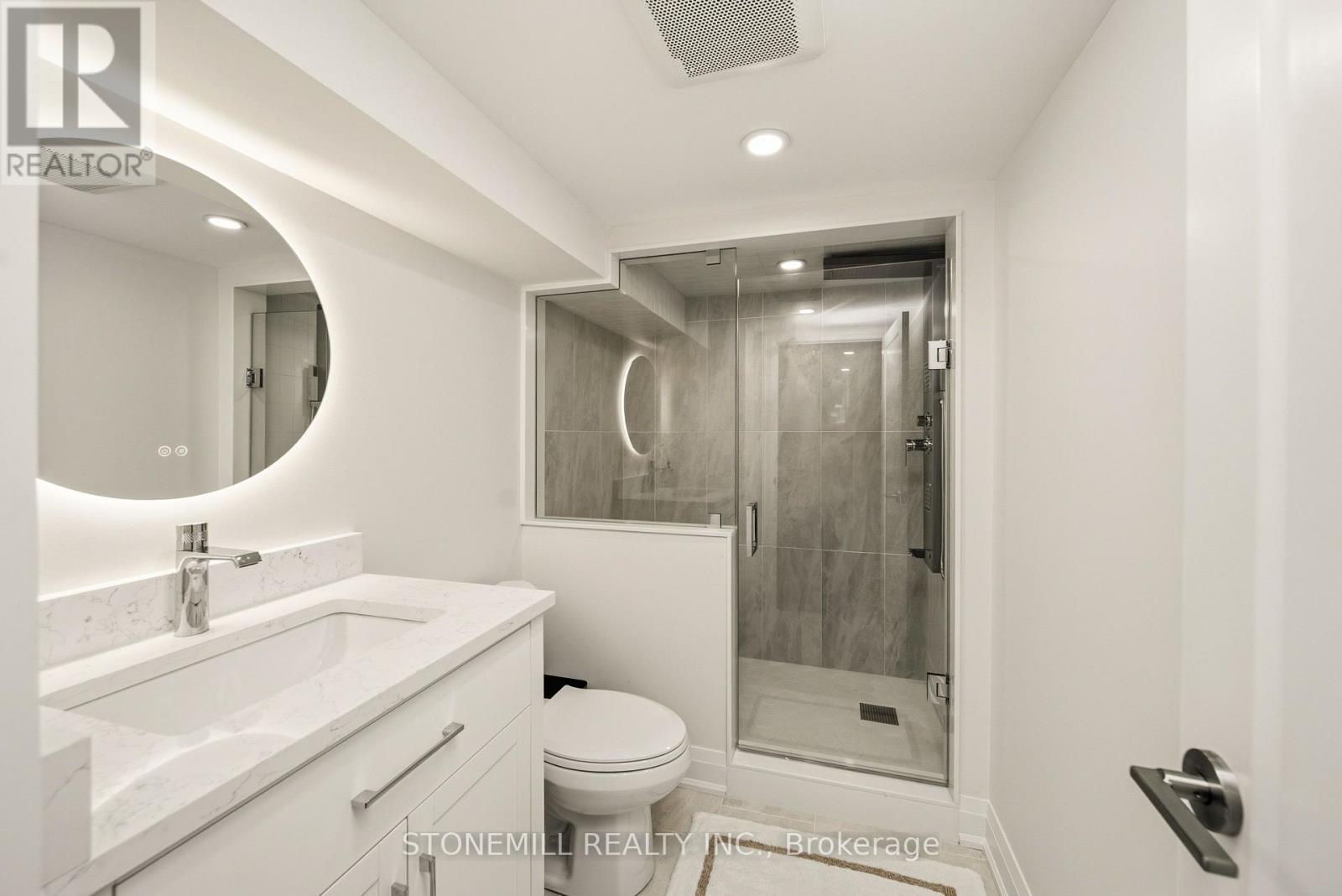 1198 FISHER AVENUE - 21