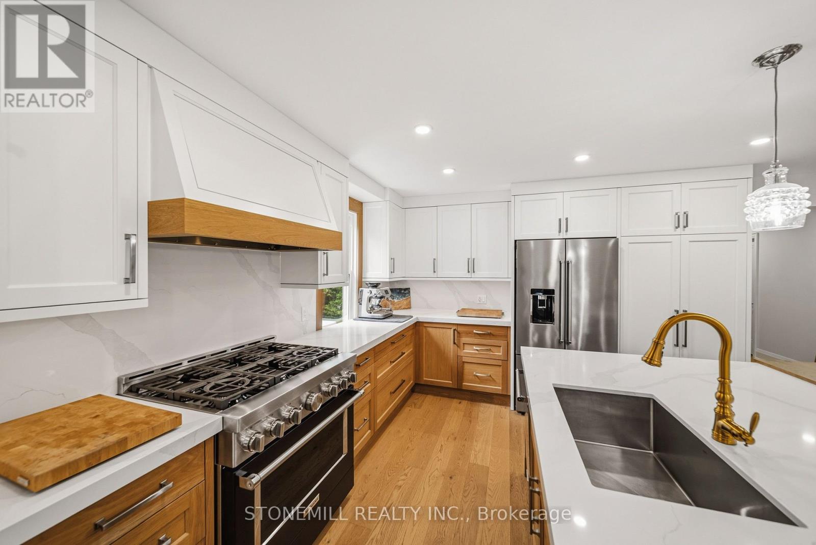 1198 FISHER AVENUE - 6