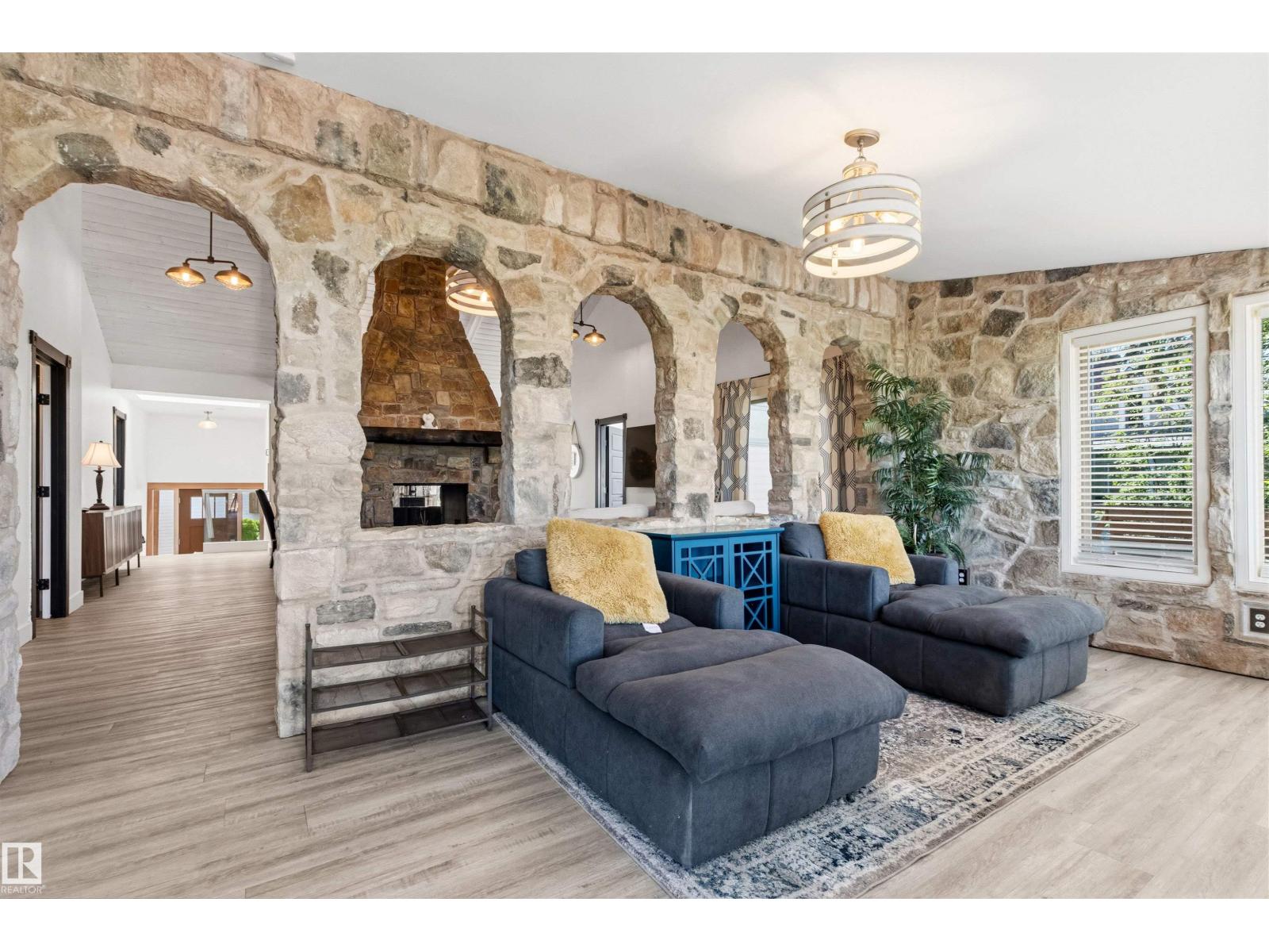9 Gibbons Ave - 17