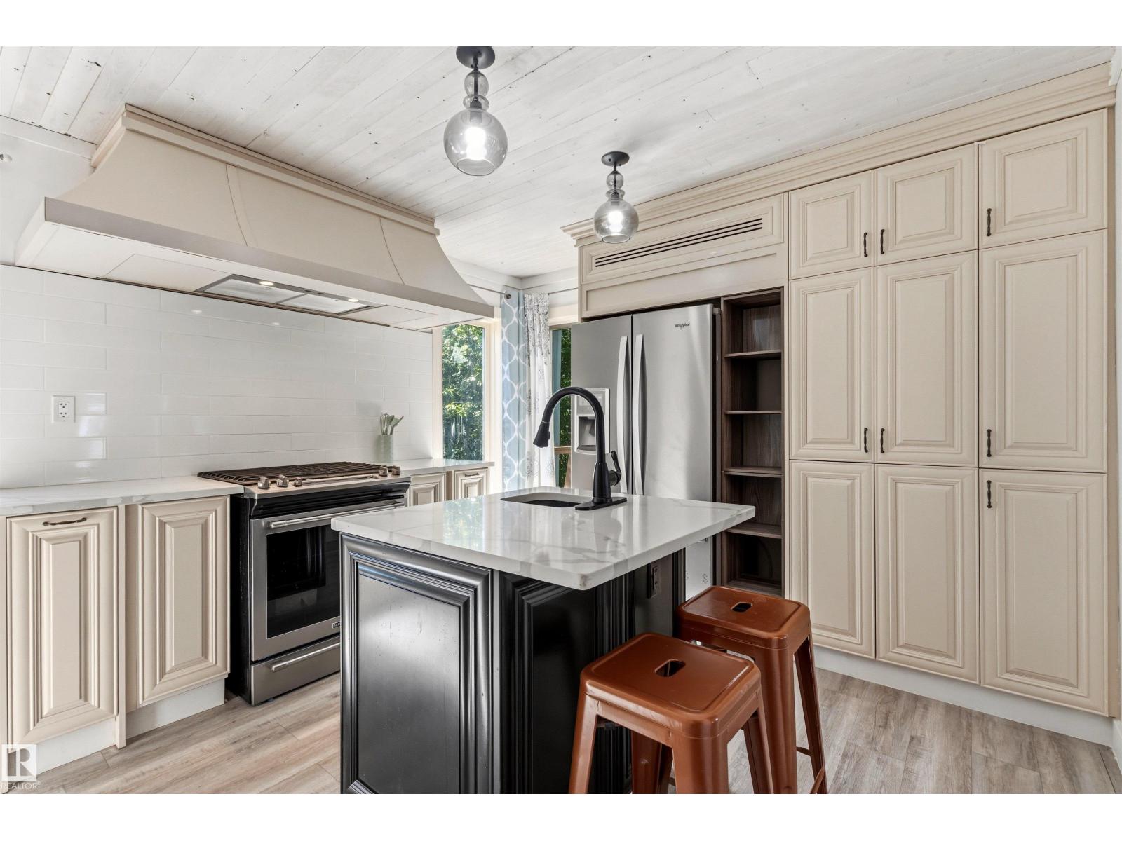 9 Gibbons Ave - 12